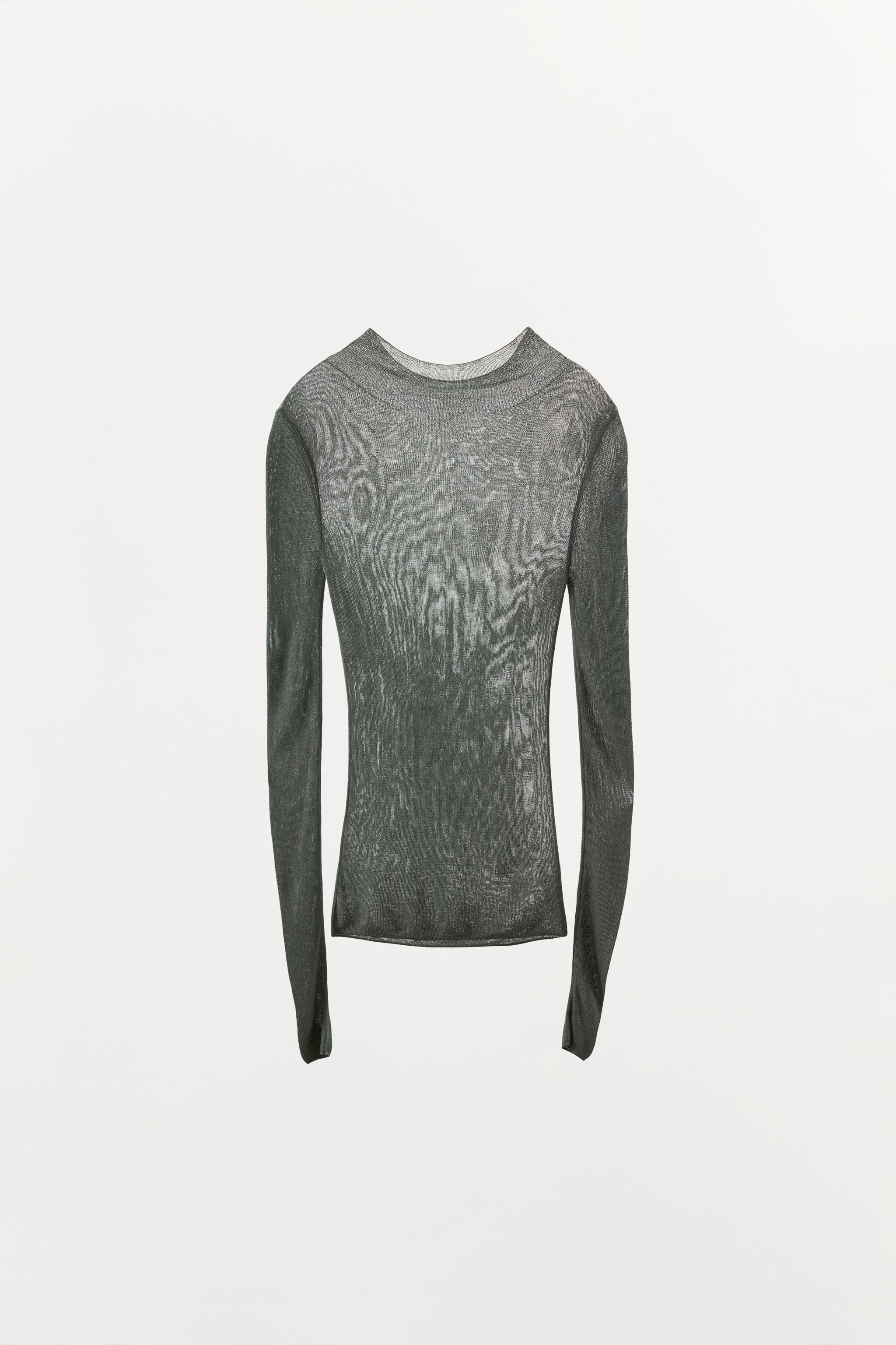 FINE-KNIT TOP
